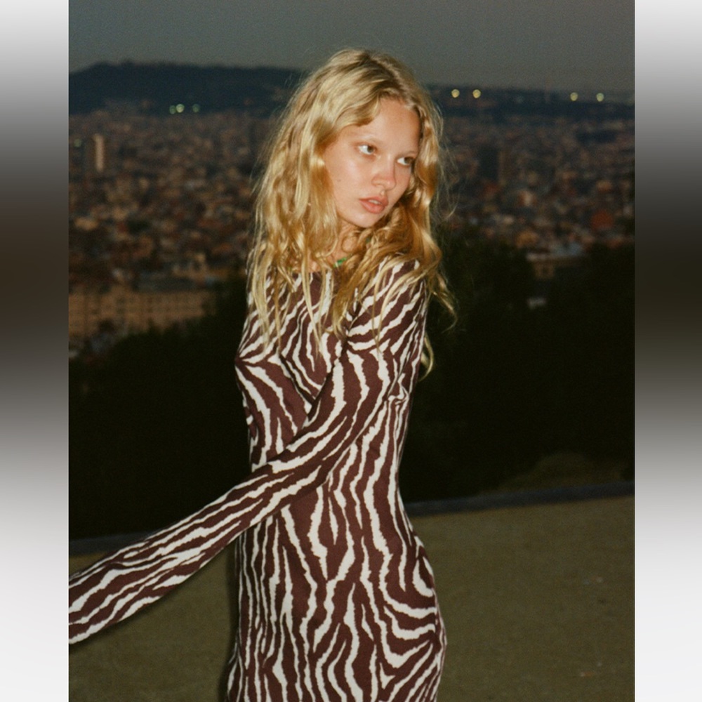 NWT RÉALISATION PAR Gia Dress Animal XS